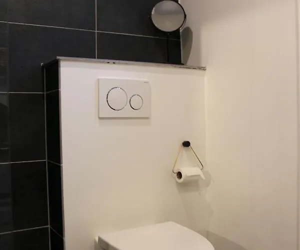 Cosy Private Close To Centre Pensionat *